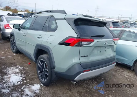 2019 Toyota Rav4 Adventure z USA, uszkodzony, nr VIN 2T3J1RFV7KW019703